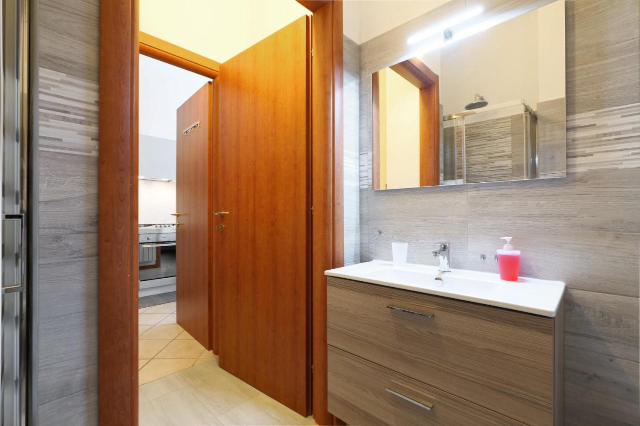 Ferienwohnung Primopiano - Scalvini Mailand Exterior foto